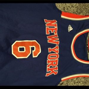 Men’s small New York Knick’s Jersey